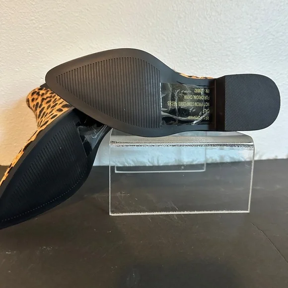 NWOT Steve Madden Jerry Leopard Print Calf Hair Pointed-Toe Ankle Booties Size 6 - Picture 7 of 10